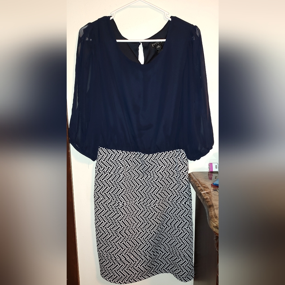 Enfocus Studios dress